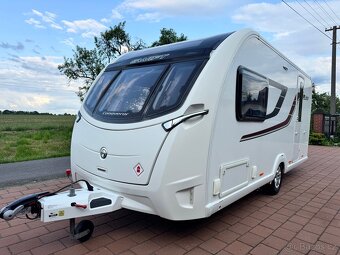 Celoroční karavan Swift Conqueror 480 ALDE Solár, Muver - 3