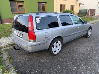 Volvo V70 - 3