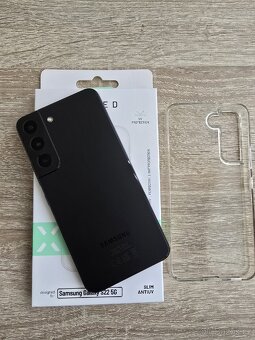 Samsung Galaxy S22 Black Top Stav - 3