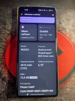 OnePlus 8 Pro - 3