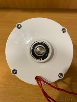 Třífázový synchronní větrný generátor s permanentním magnete - 3