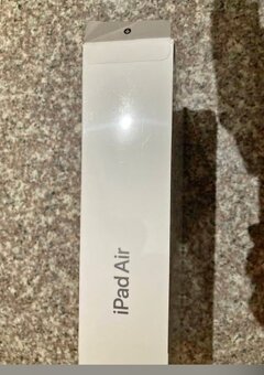 iPad Air 8O72 - 3