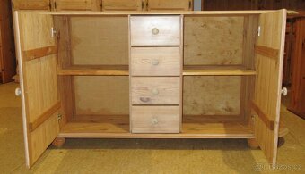 Komoda z borovice - celomasiv - Výborný stav - 3