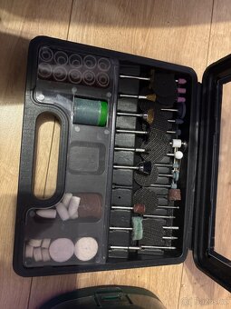 Sada mini brusky s příslušenstvím. - 3