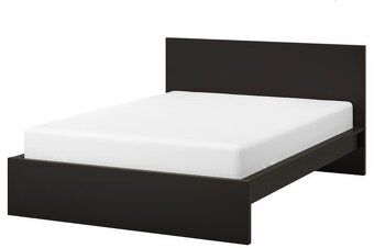 Postel s úložným prostorem - 3