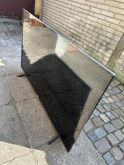 Tv velká TCL. - 3