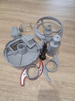 Kuchyňský robot bosch - 3