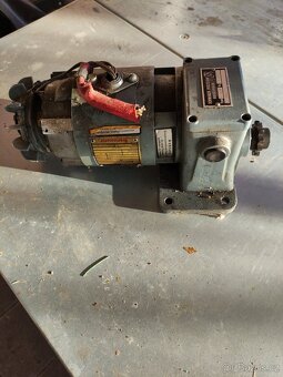 Motory s převodovkou - 3