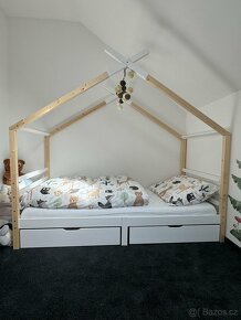 Domeckova postel s uloznym prostorem - 3