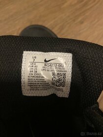 Sportovní boty Nike vel.40 - 3