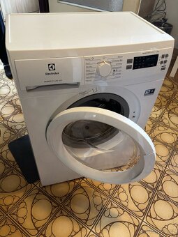 Pračka Electrolux - 3