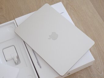 Apple MacBook Air 13,6" (2022)/M2/8GB RAM/256GB/CZ/ZÁRUKA - 3
