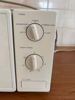 Mikrovlnná trouba ETA 0195 (objem 20 l, výkon 800 W) - 3