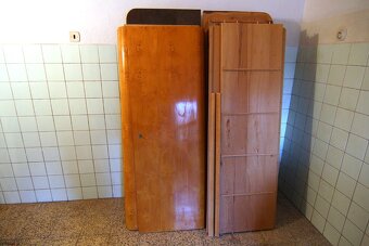 2x starožitná šatní skříň - 3