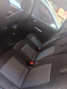 Ford Galaxy 2011 – 2.0 TDCi, 7 míst, automat - 3