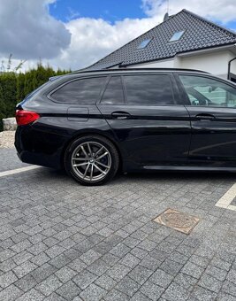 BMW Seria 5 530d G31 M Sport Sport - 3