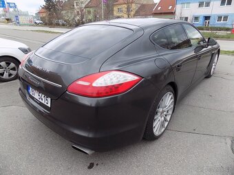 Porsche Panamera 3.6 220 KW SERVIS PORSCHE - 3