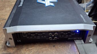 Zesilovač do auta Autotek - 3