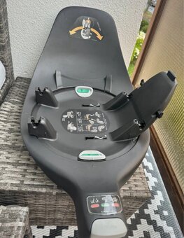 Cybex cloud Z i-Size + otočná základna - 3