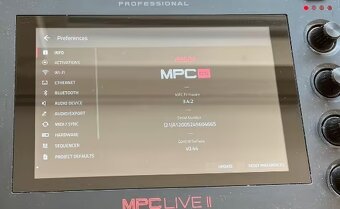 AKAI MPC LIVE II MK2 - 3