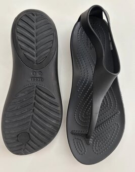 Nové Crocs Serena Flip - 3