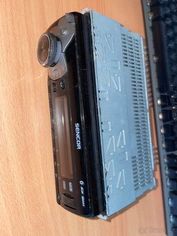 Autorádio s Bluetooth zn. Sencor - 3