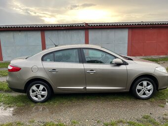 Renault Fluence 2010 1.6i - 3