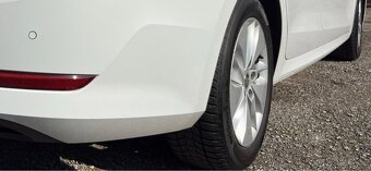 Octavia IV - 16" Twister + zimní 205/60 R16 . - 3