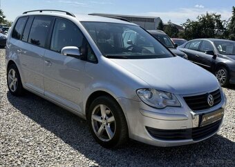 Volkswagen Touran 1,4 TSI 103kW TAŽNÉ, 7MÍST benzín manuál - 3