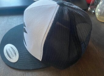 Kšiltovka Škwor - 3