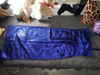 Dlouhé plesové šaty - 3