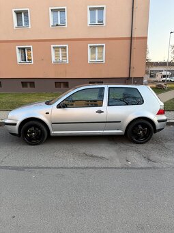 Golf 4 1.6 FSI - 3