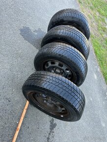 Pneumatiky s plechovými disky 15" - Škoda Octavia I - 3