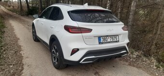 Kia XCee´d, 1,5 T-GDi GPF EXCLUSIVE+WINTER - 3