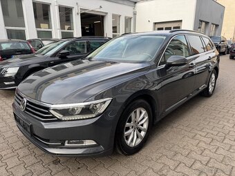 VW Passat Variant 2.0TDI 110 kW Full LED Navi 2015 ACC - 3