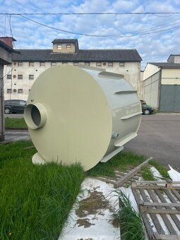 Odpadní jímka 10 m3 k obetonování - 3