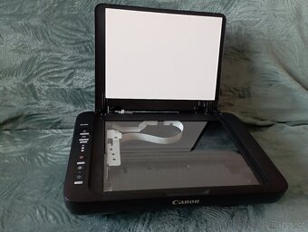 Canon Pixma MG3050 - 3