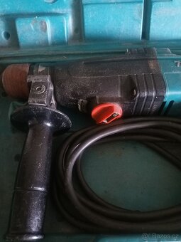 Silné vrtací kladivo Makita - 3