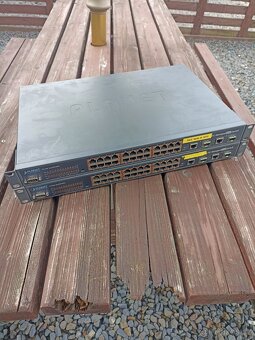 síťový PoE switch PLANET FGSW-2620VMP4 - 3