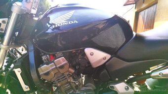 Honda CB 900 F Hornet - 3