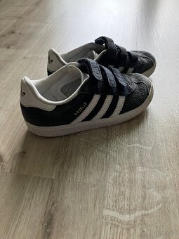 Tenisky Adidas 27 - 3