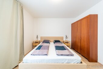 Cтильна 1kk для пари у Vinohrady. - 3