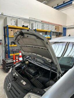 Kapota VW Caddy 3 2K - 3