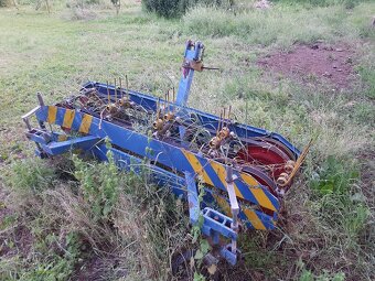 Nahrabovač a obraceč Ton - malotraktor - 3