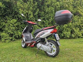 Yamaha Jog RR 50 - 3