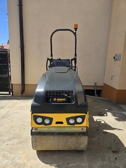 Tandemový vibračný valec Bomag BW 80 AD-5
Bomag BW 80 AD-5 - 3