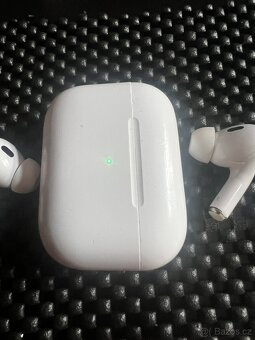Apple AirPods Pro 2023 / USB-C - 3