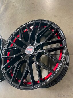 MAM RS4 R18” 5x120 - 3