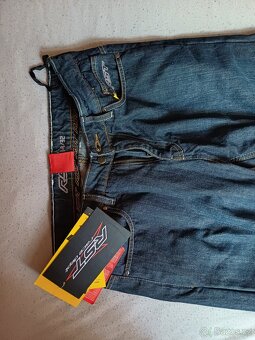 Rifle na motorku - 3