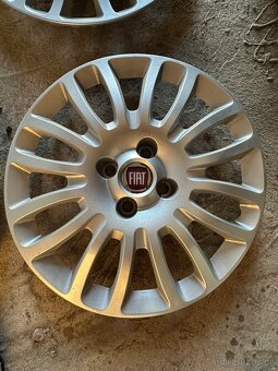 Poklice Fiat Punto - 3